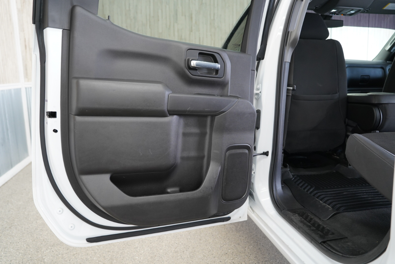 Chevrolet Silverado 1500 LTD 2WD Crew Cab 147" Custom 2022