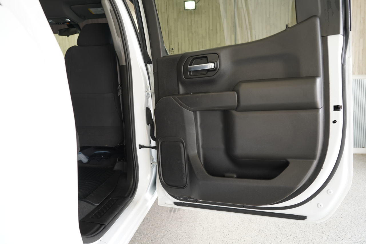 Chevrolet Silverado 1500 LTD 2WD Crew Cab 147" Custom 2022