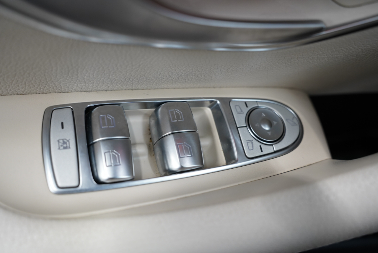 Mercedes-Benz E-Class E 300 RWD Sedan 2019