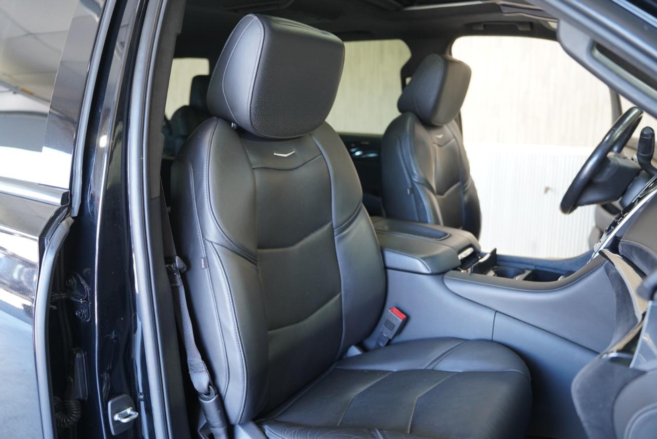 Cadillac Escalade ESV 4WD 4dr Platinum 2019