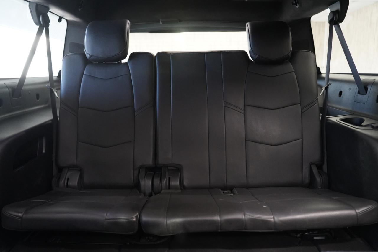 Cadillac Escalade ESV 4WD 4dr Platinum 2019