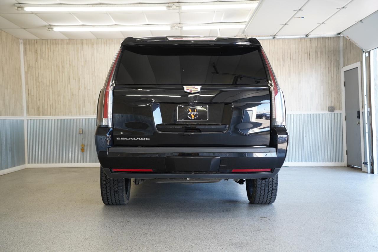 Cadillac Escalade ESV 4WD 4dr Platinum 2019