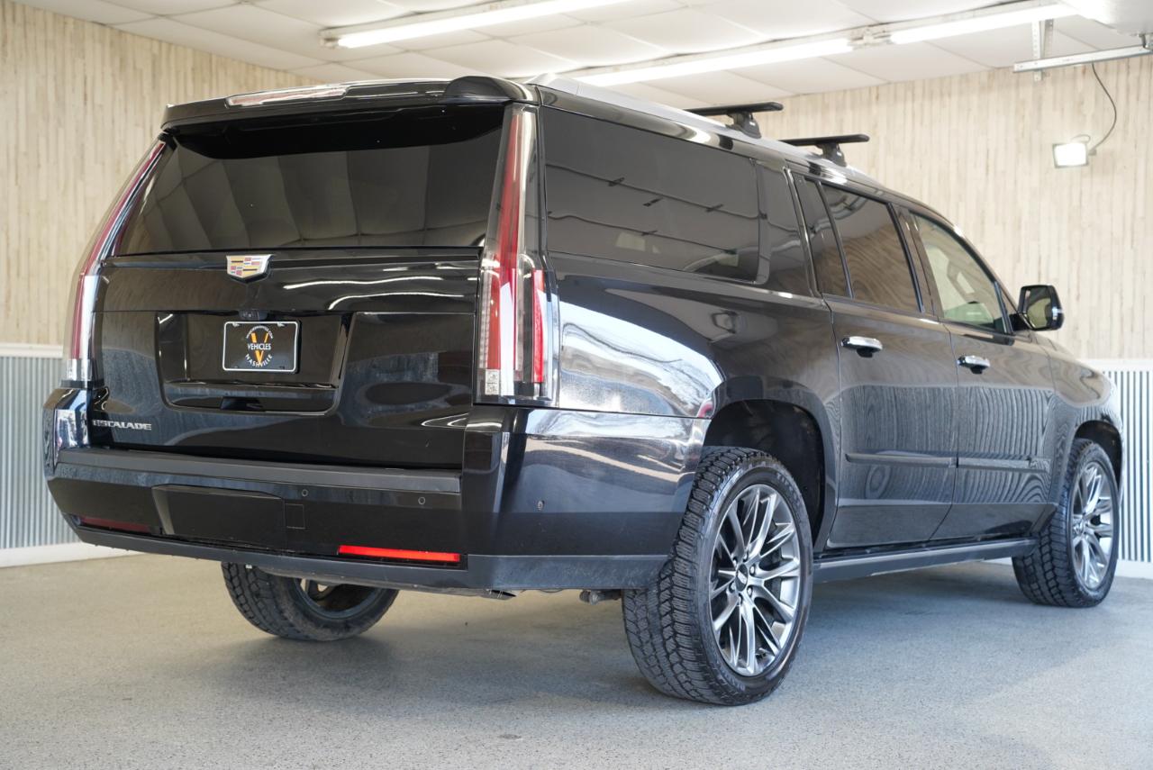 Cadillac Escalade ESV 4WD 4dr Platinum 2019