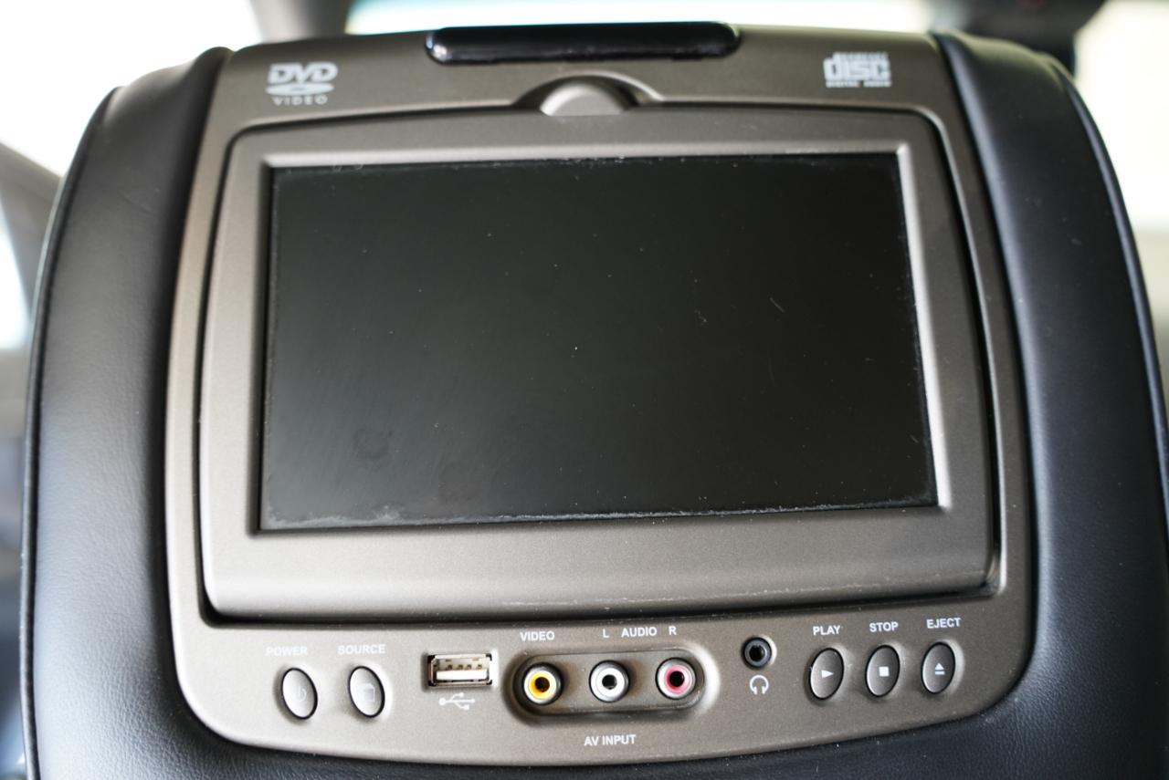 Cadillac Escalade ESV 4WD 4dr Platinum 2019