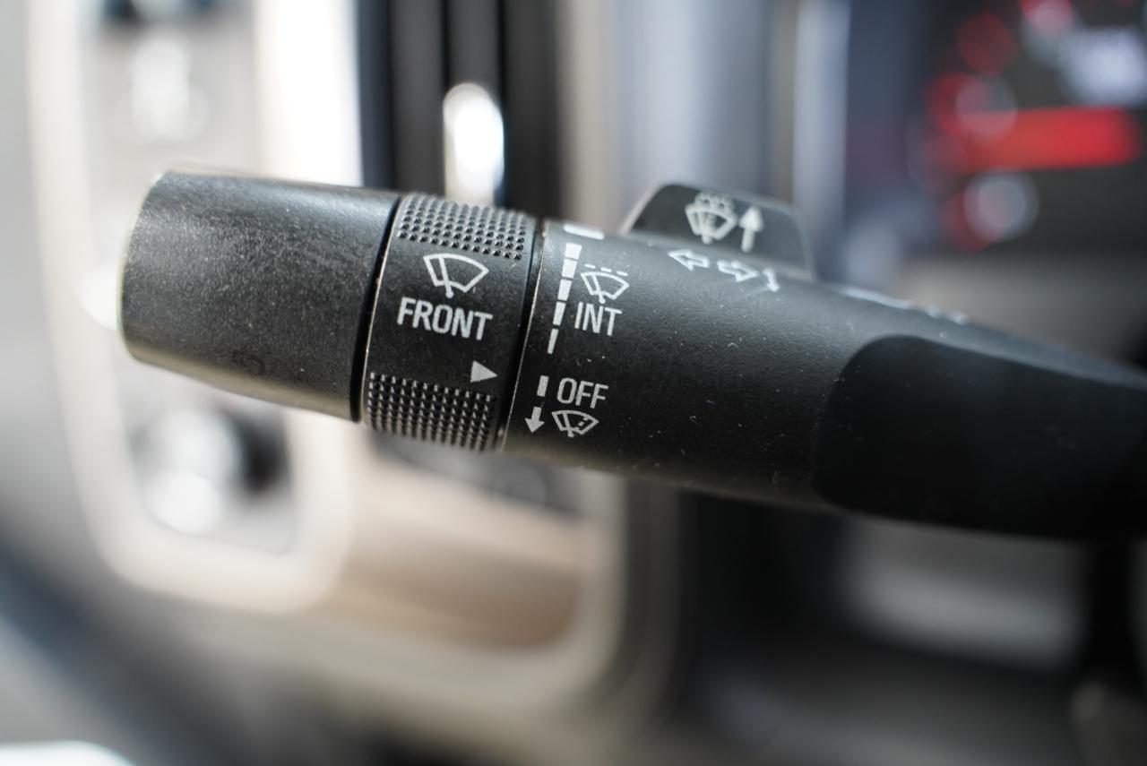 GMC Sierra 2500HD 4WD Crew Cab 153.7" Denali 2015