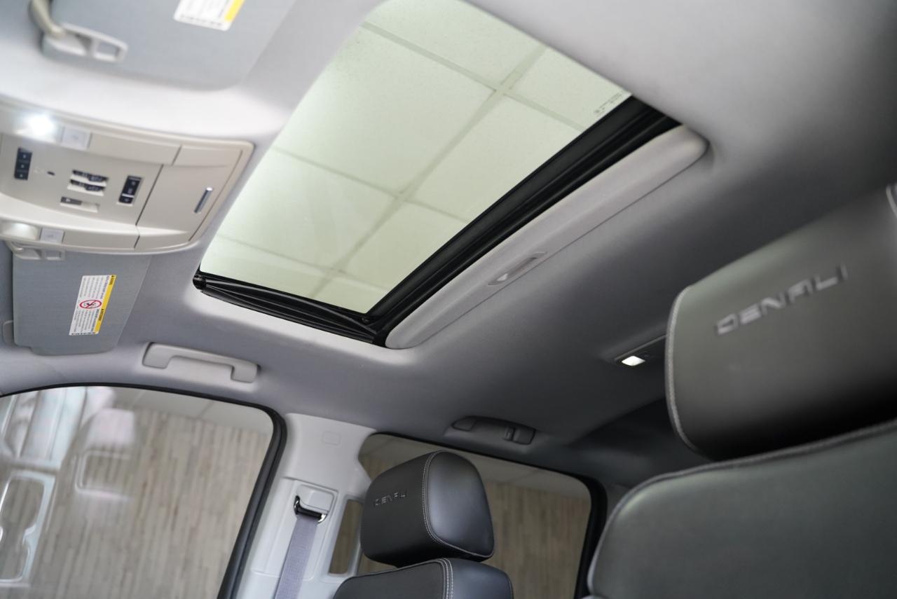 GMC Sierra 2500HD 4WD Crew Cab 153.7" Denali 2015