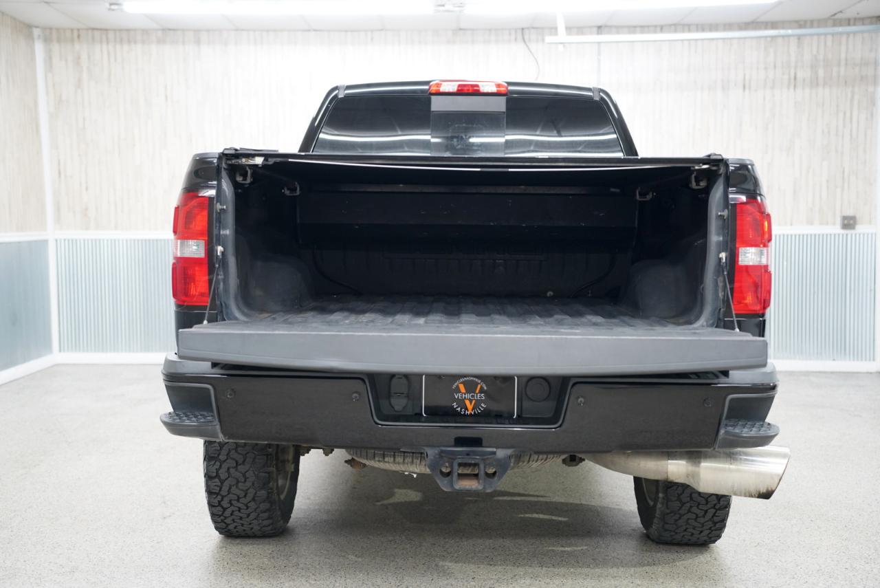 GMC Sierra 2500HD 4WD Crew Cab 153.7" Denali 2015