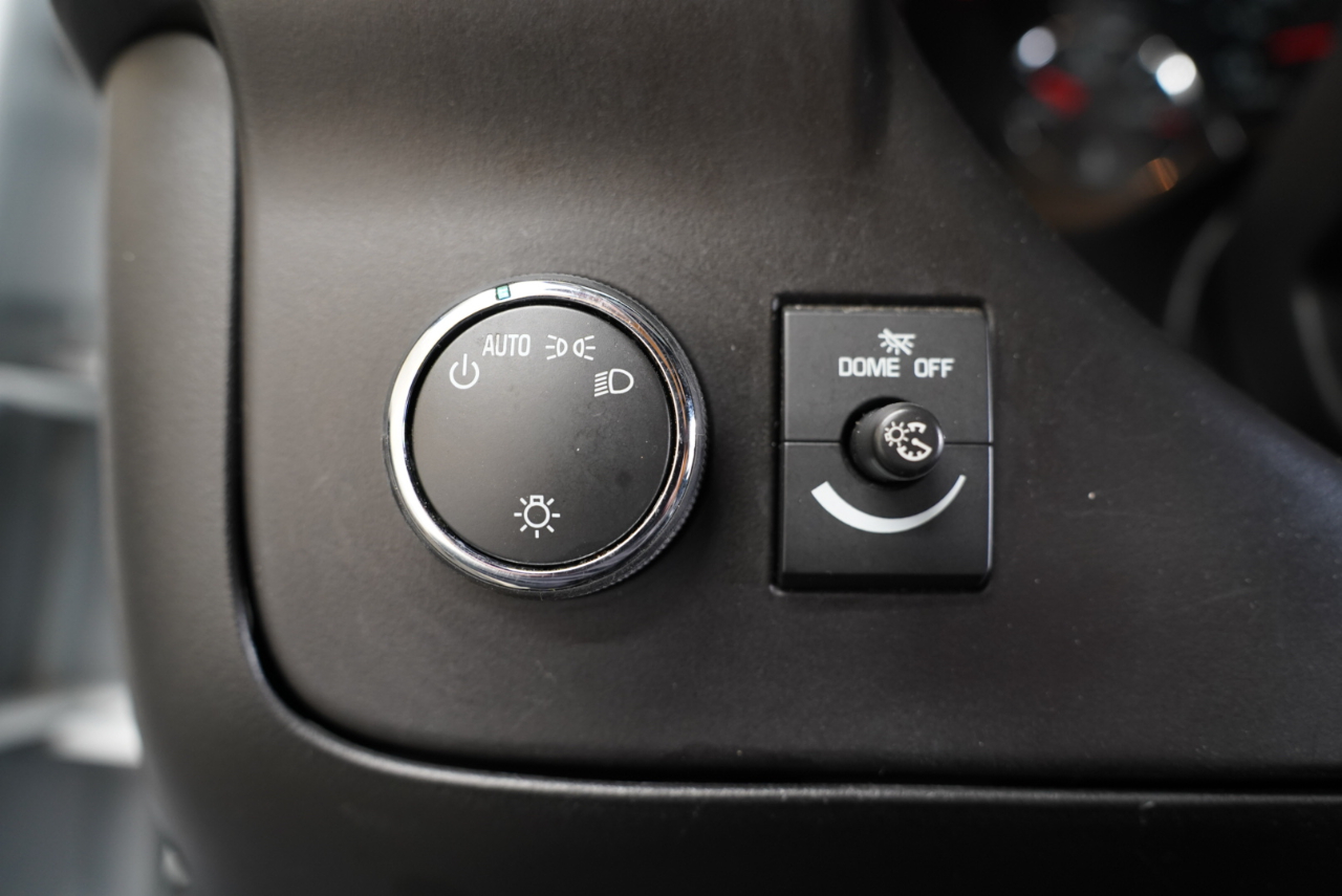 Chevrolet Express Cargo Van RWD 2500 135" 2023