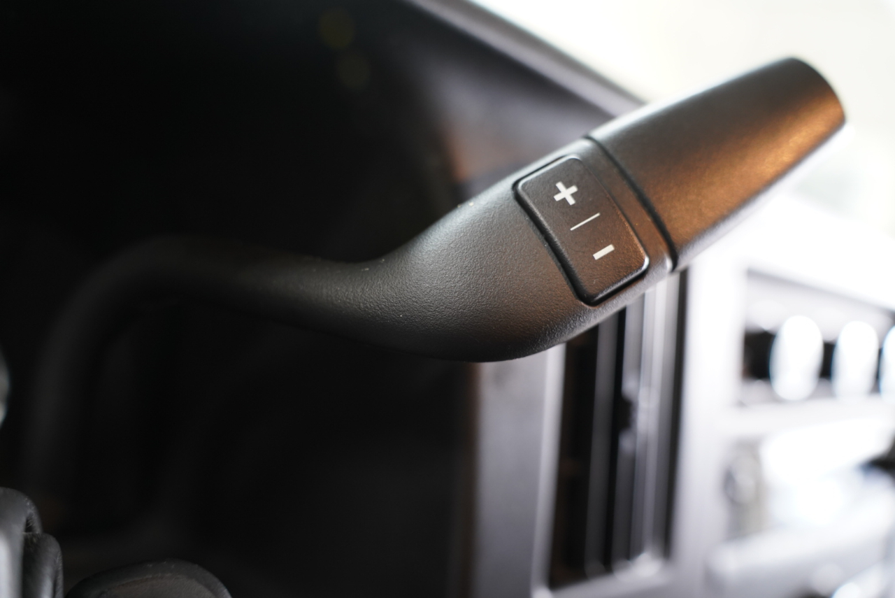 Chevrolet Express Cargo Van RWD 2500 135" 2023