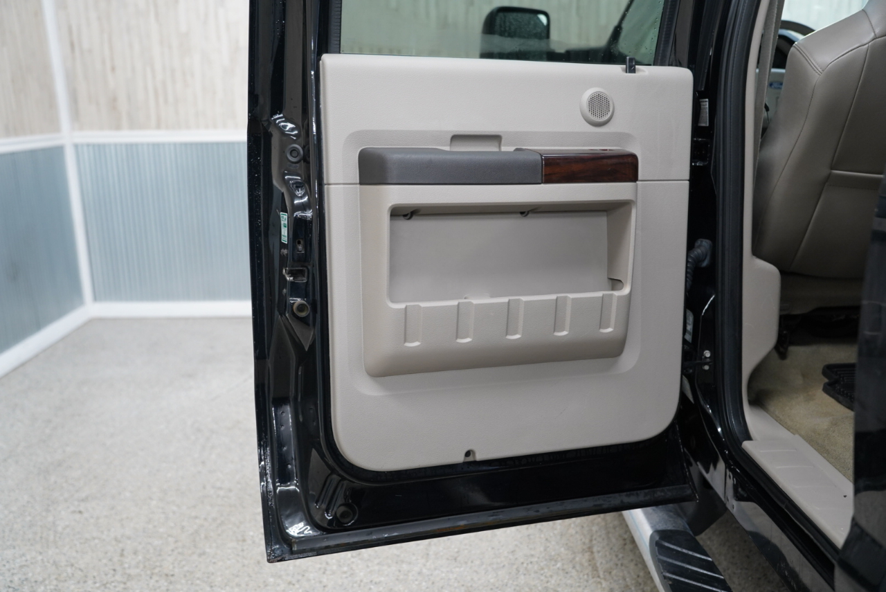 Ford Super Duty F-450 DRW  2008