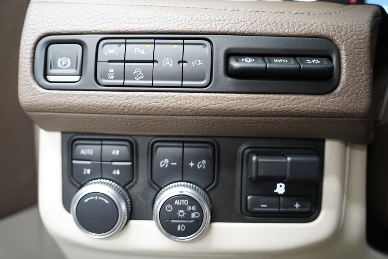 GMC Yukon 4WD 4dr Denali 2021