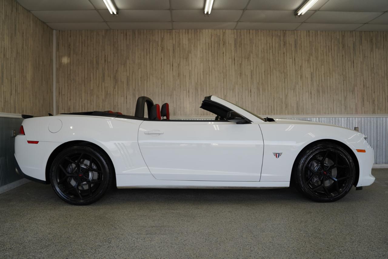Chevrolet Camaro 2dr Conv SS w/2SS 2015
