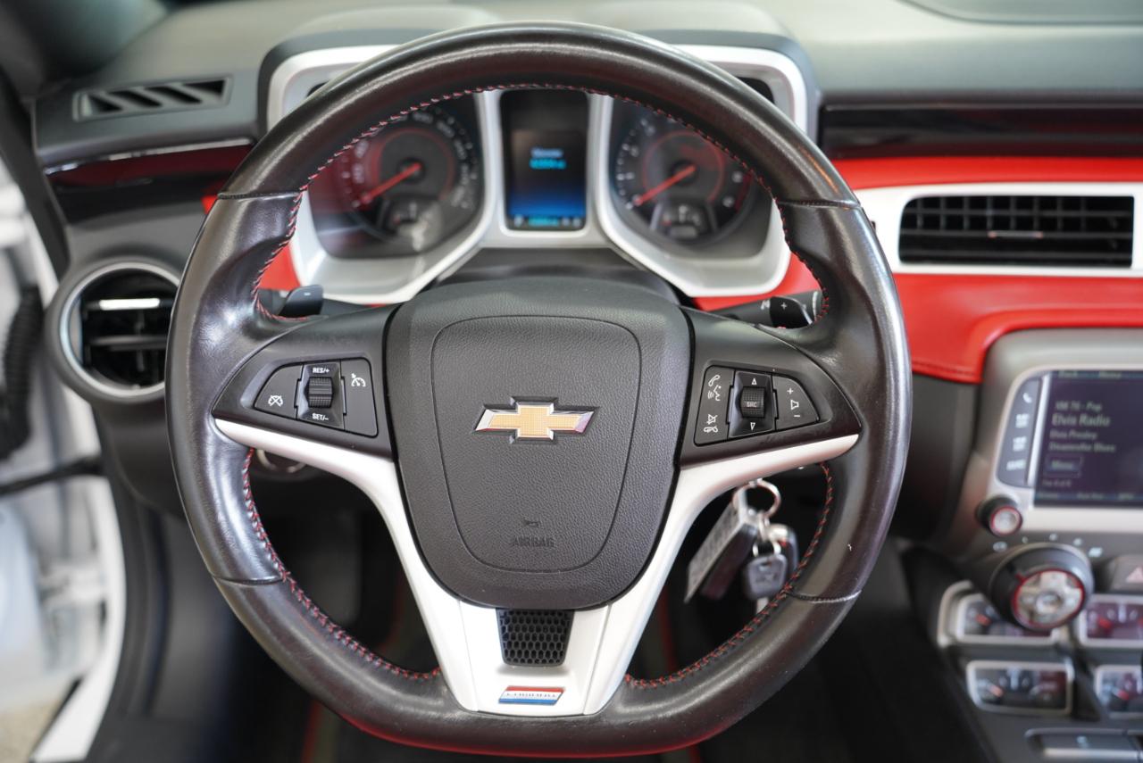 Chevrolet Camaro 2dr Conv SS w/2SS 2015