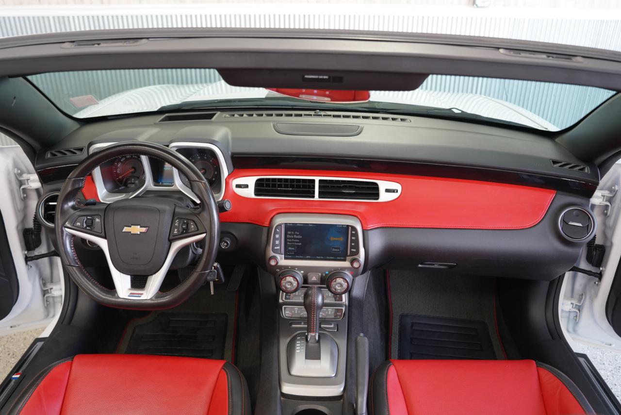 Chevrolet Camaro 2dr Conv SS w/2SS 2015