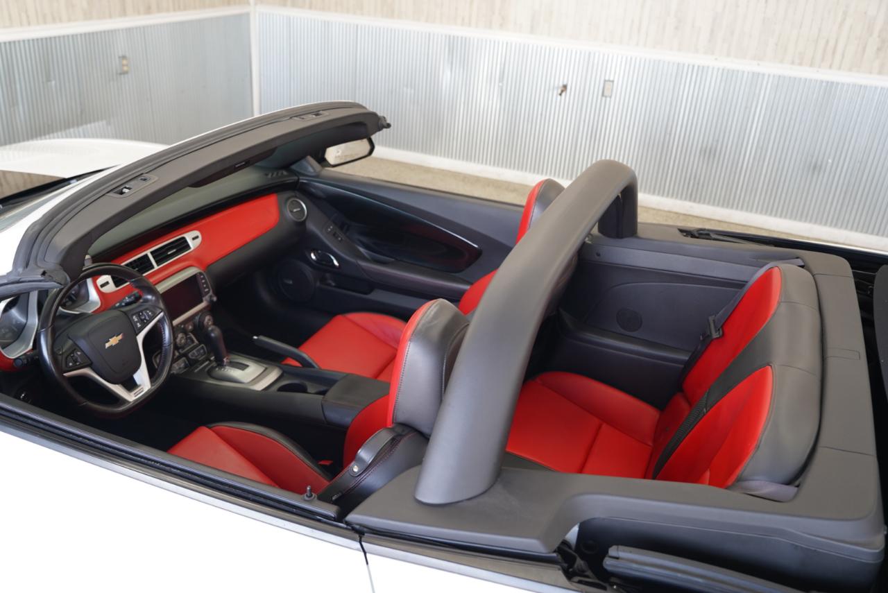 Chevrolet Camaro 2dr Conv SS w/2SS 2015