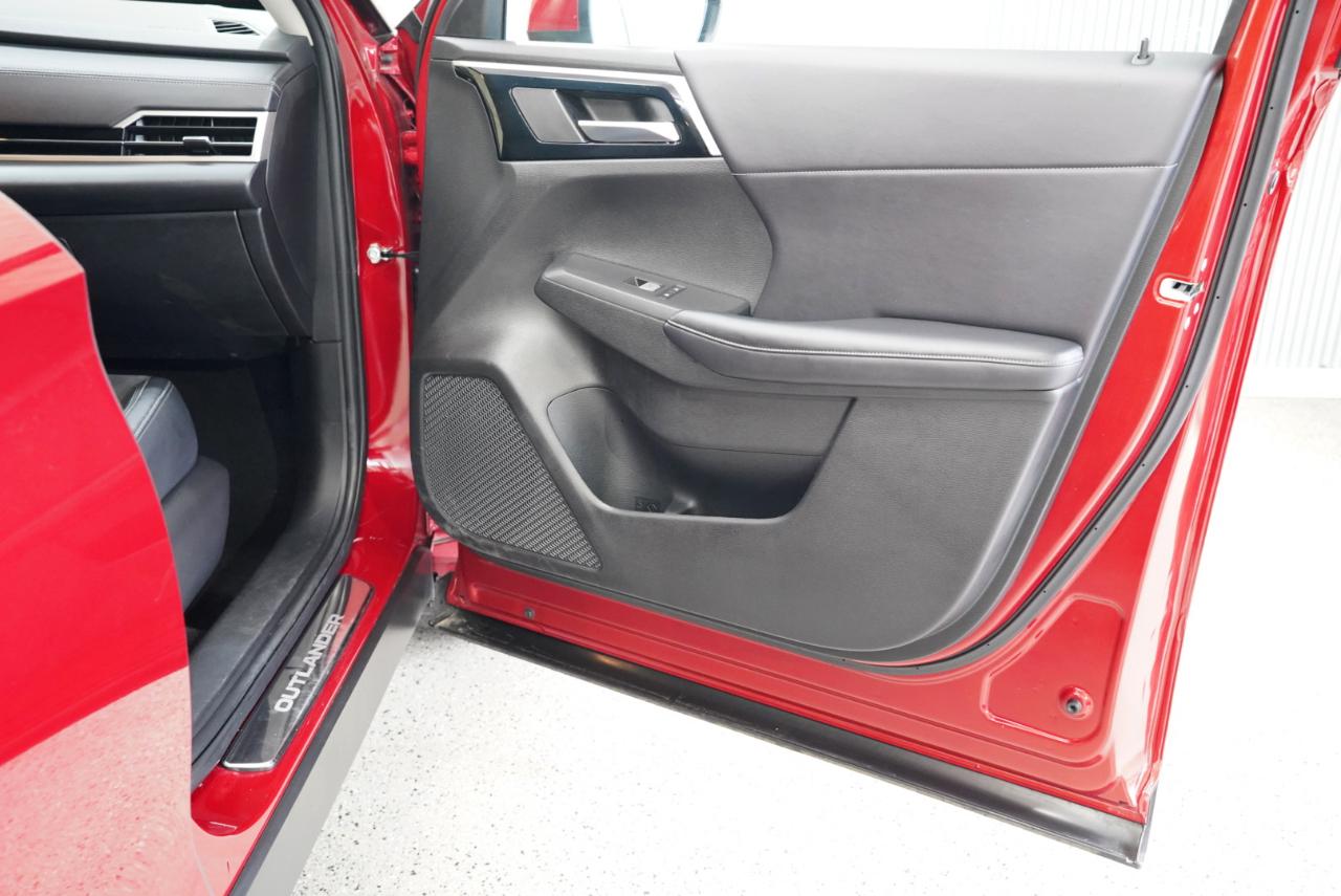 Mitsubishi Outlander SE S-AWC 2023