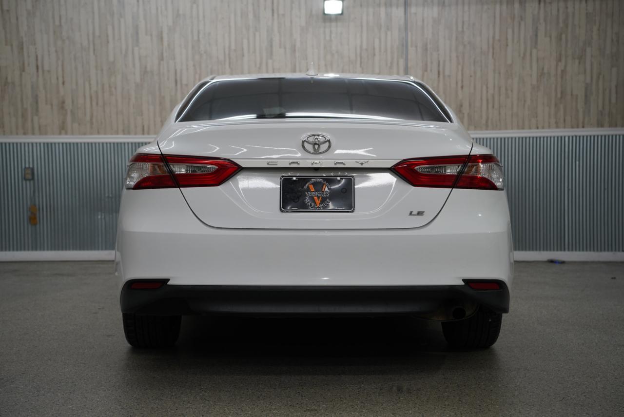 Toyota Camry  2019