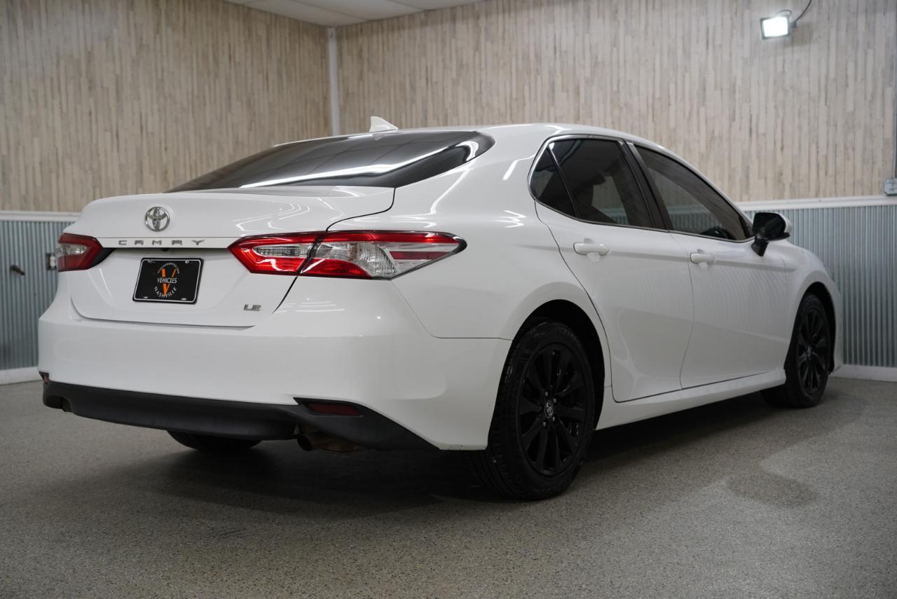 Toyota Camry  2019