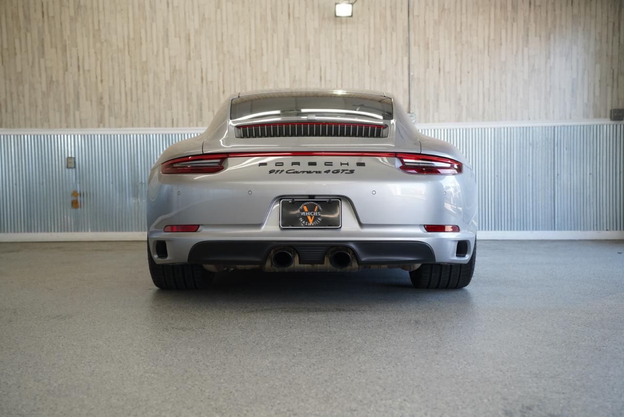 Porsche 911 Carrera 4 GTS 2019