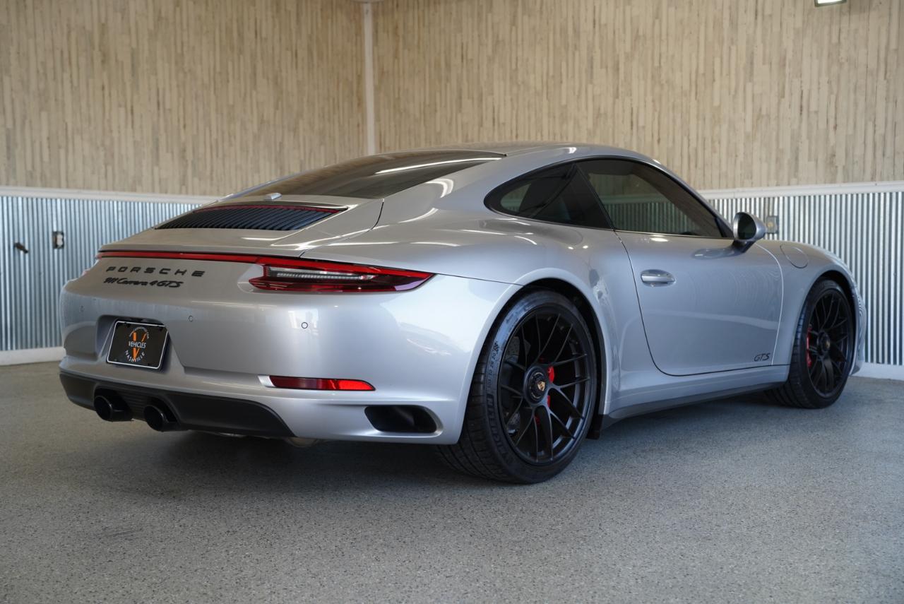 Porsche 911 Carrera 4 GTS 2019