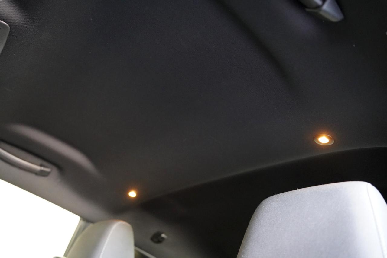 Dodge Challenger SXT RWD 2019