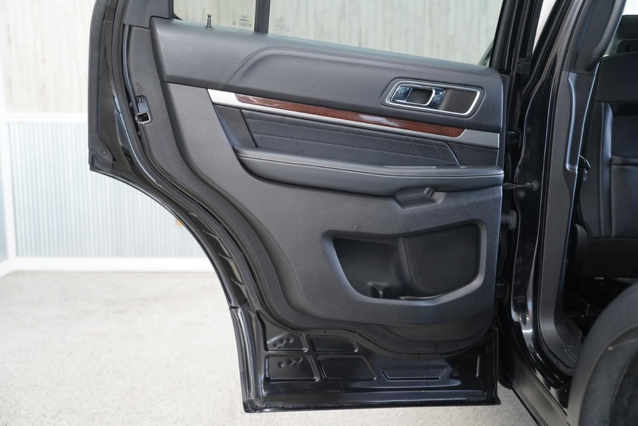 Ford Explorer Platinum 4WD 2017