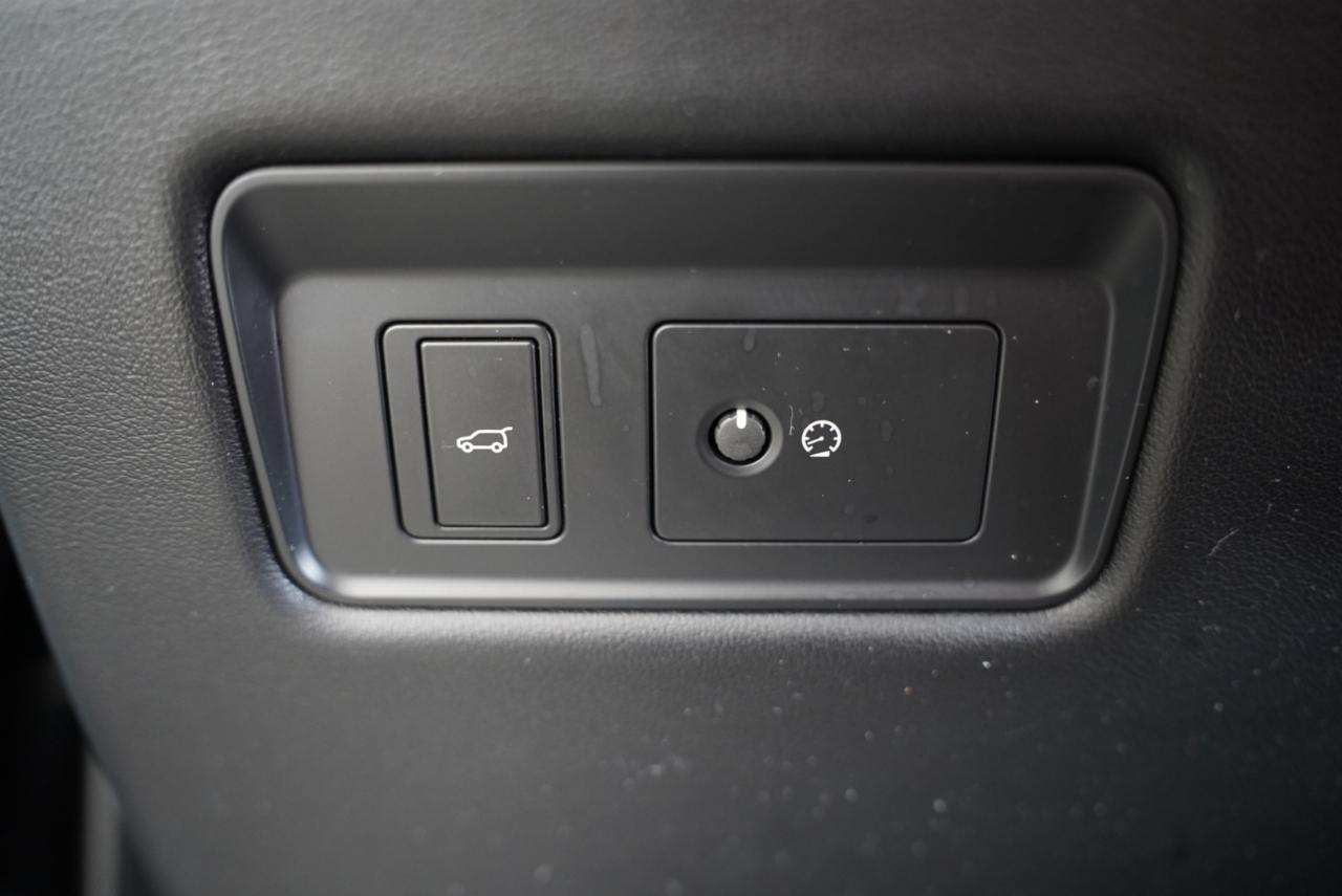 Land Rover Range Rover V8 Supercharged SWB 2019