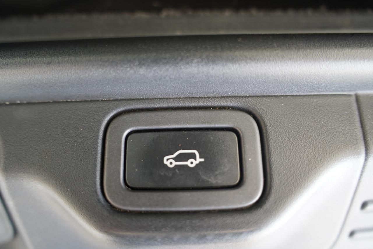 Land Rover Range Rover V8 Supercharged SWB 2019