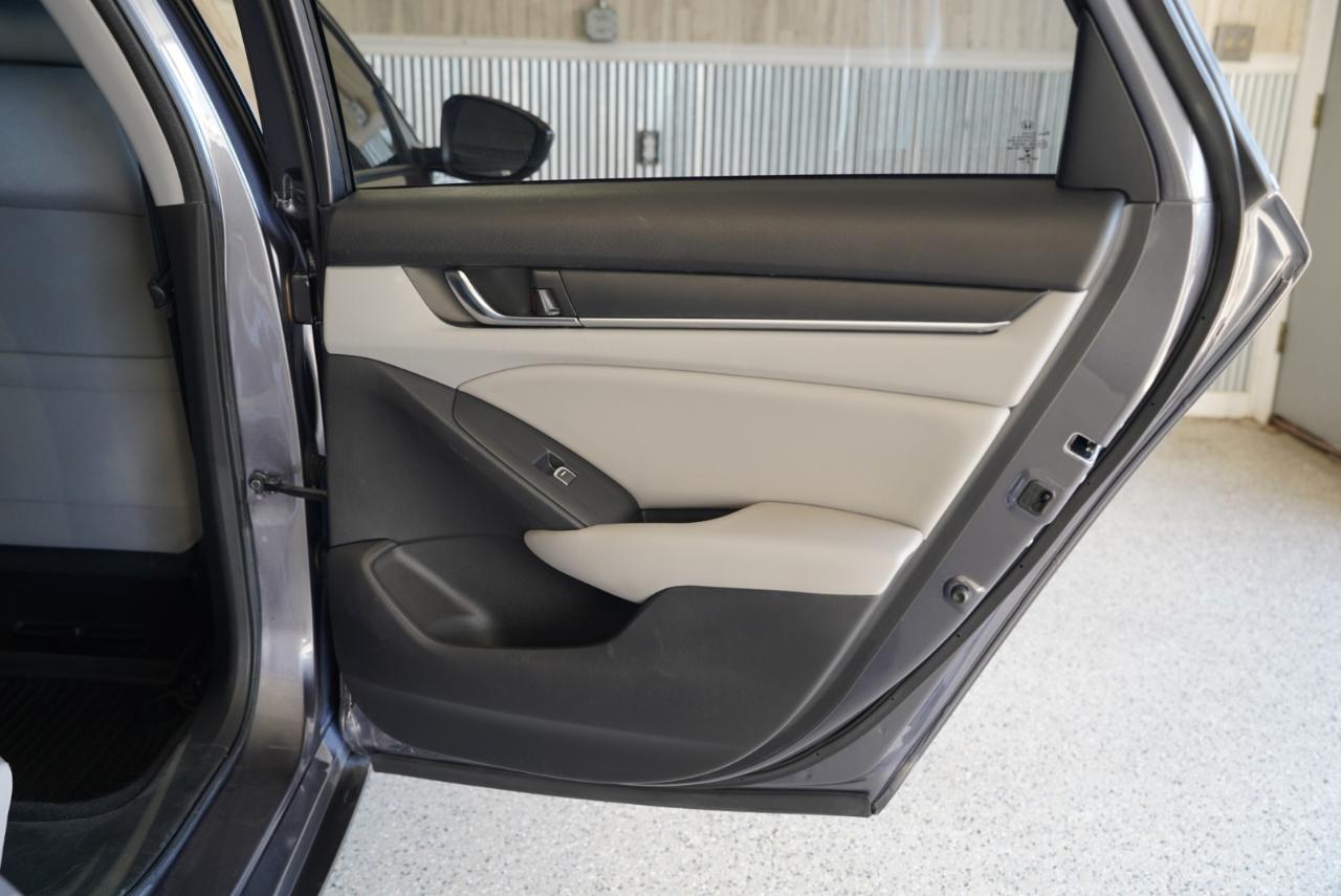 Honda Accord Sedan LX 1.5T CVT 2020