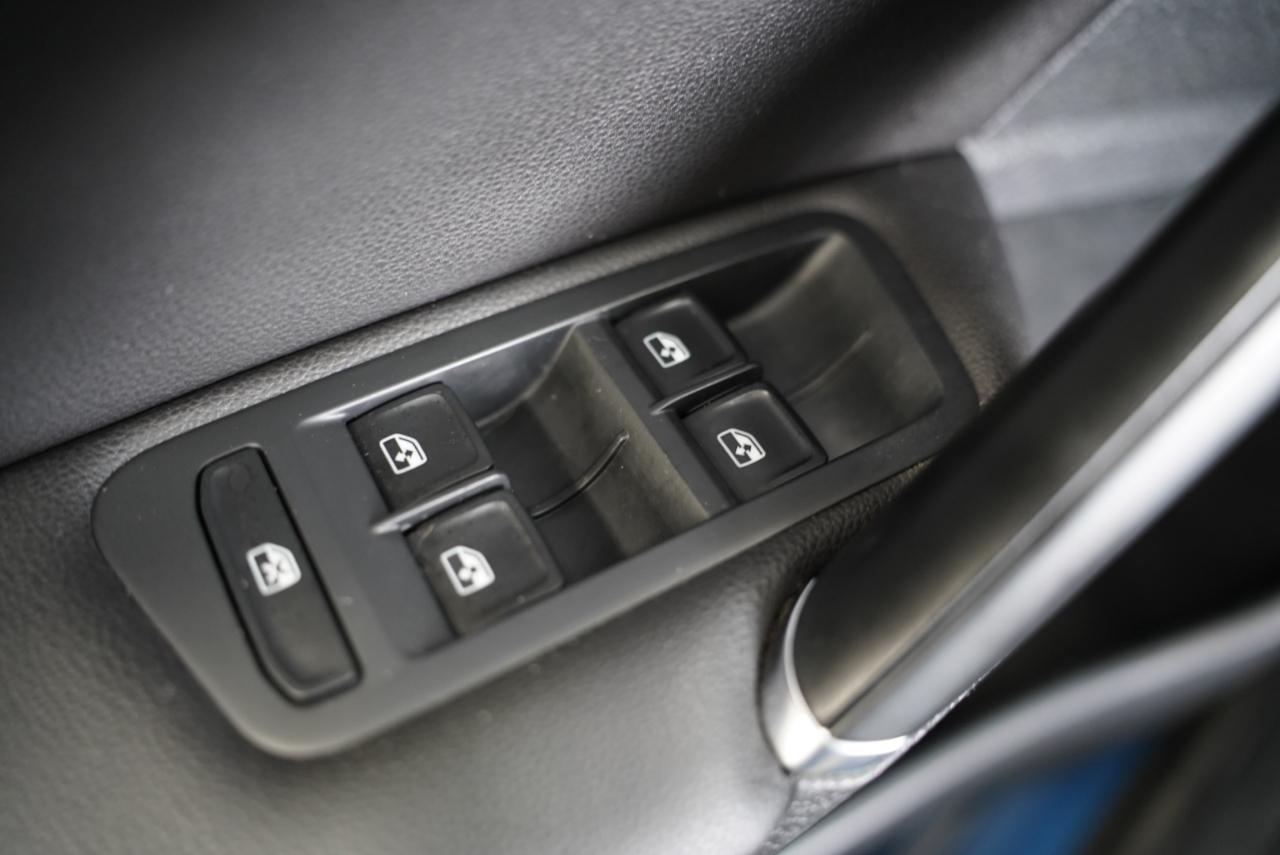 Volkswagen Golf 4dr HB Auto TSI S 2016