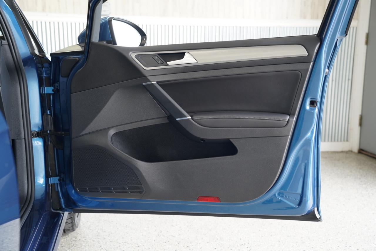 Volkswagen Golf 4dr HB Auto TSI S 2016