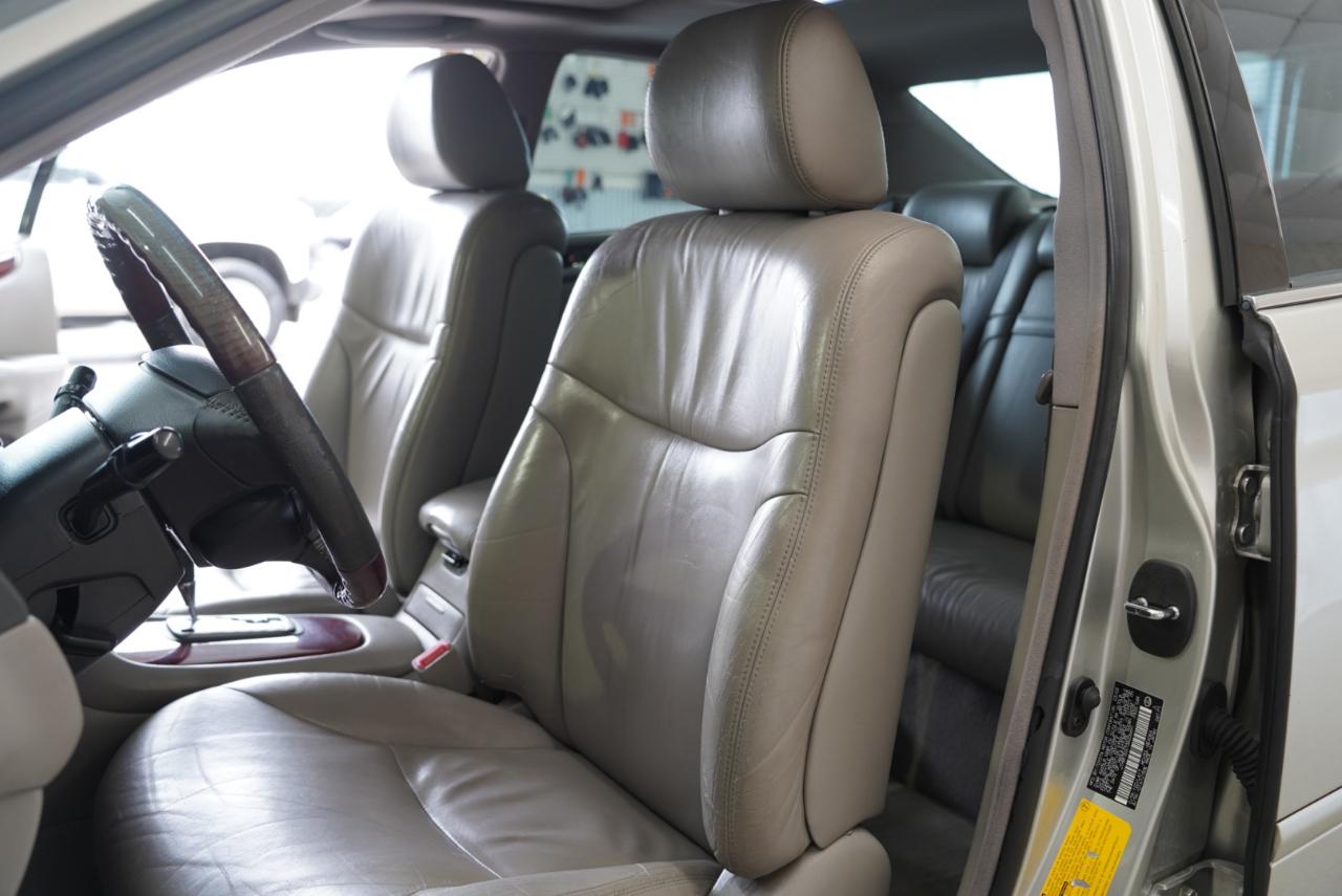 Lexus ES 300 4dr Sdn 2003