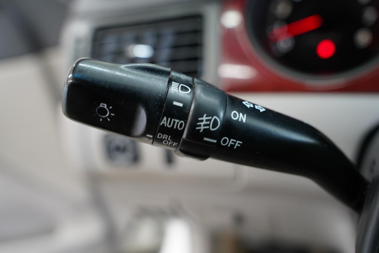 Lexus ES 300 4dr Sdn 2003