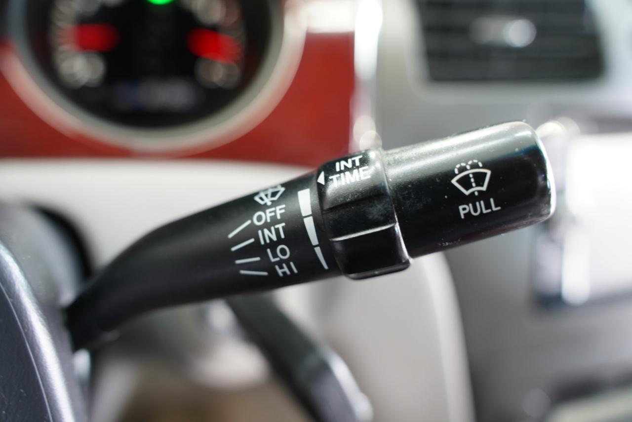 Lexus ES 300 4dr Sdn 2003