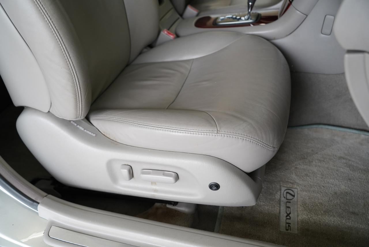 Lexus ES 300 4dr Sdn 2003