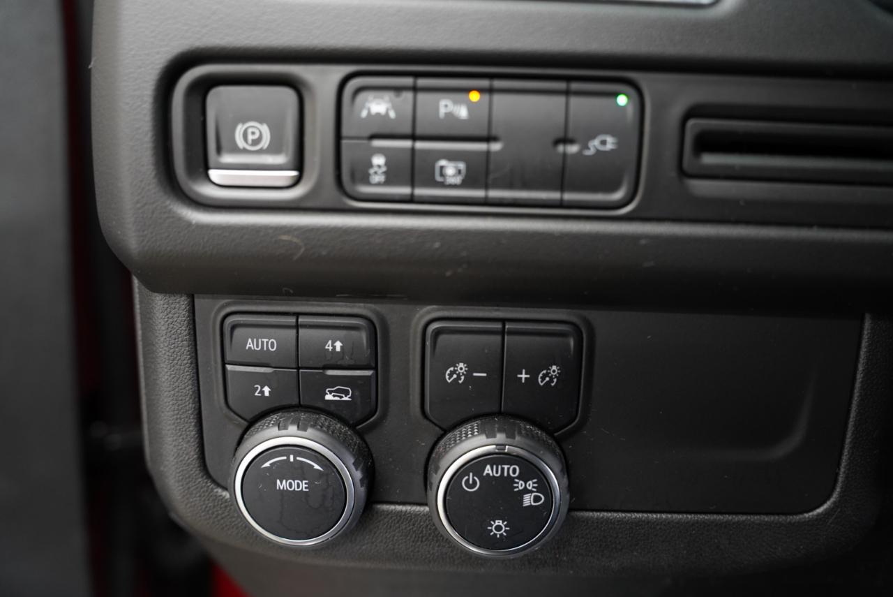 Chevrolet Tahoe 4WD 4dr RST 2022