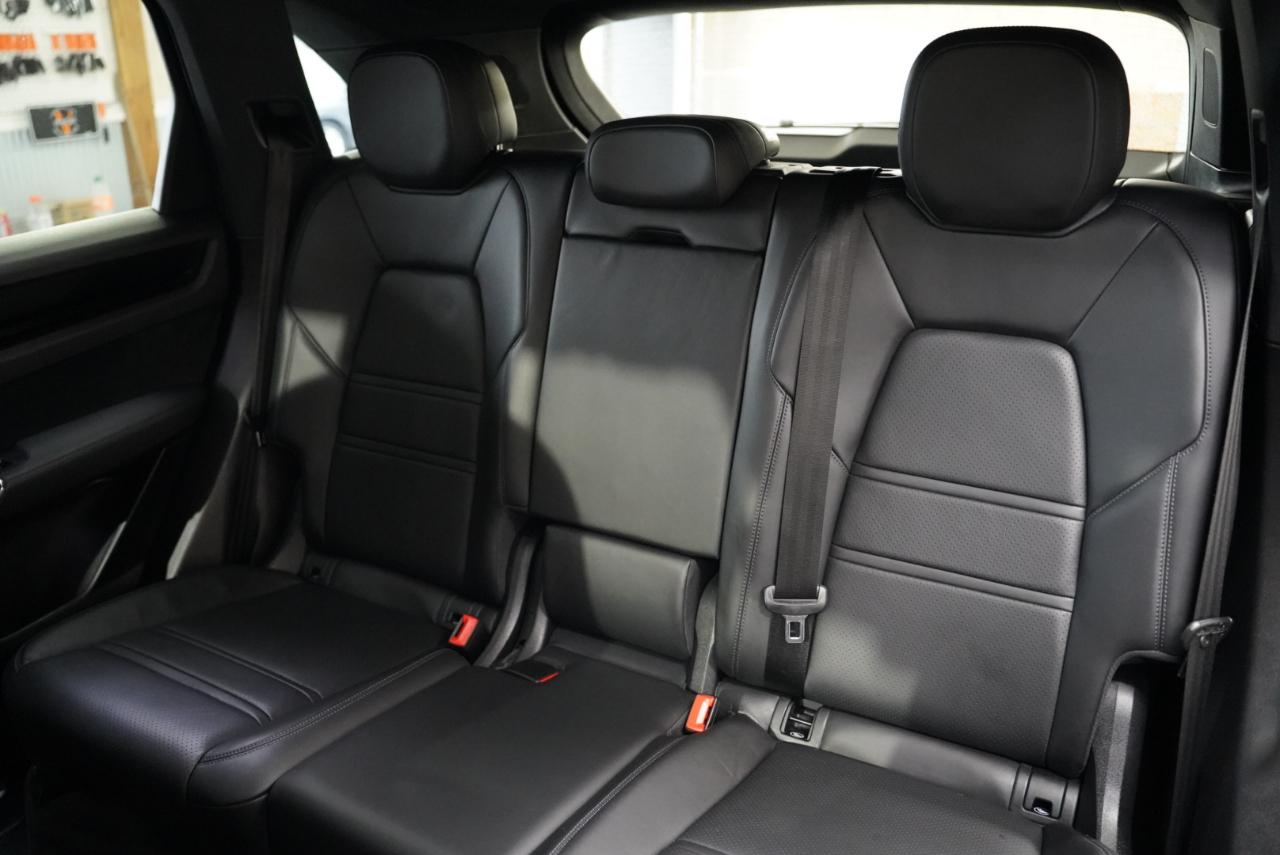 Porsche Cayenne AWD 2021