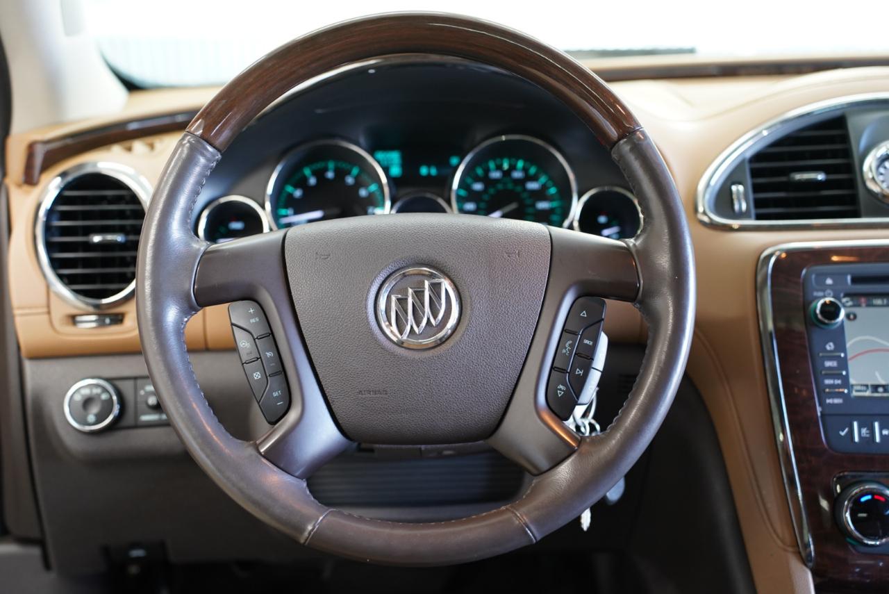 Buick Enclave FWD 4dr Leather 2016