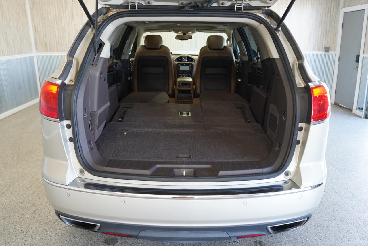 Buick Enclave FWD 4dr Leather 2016