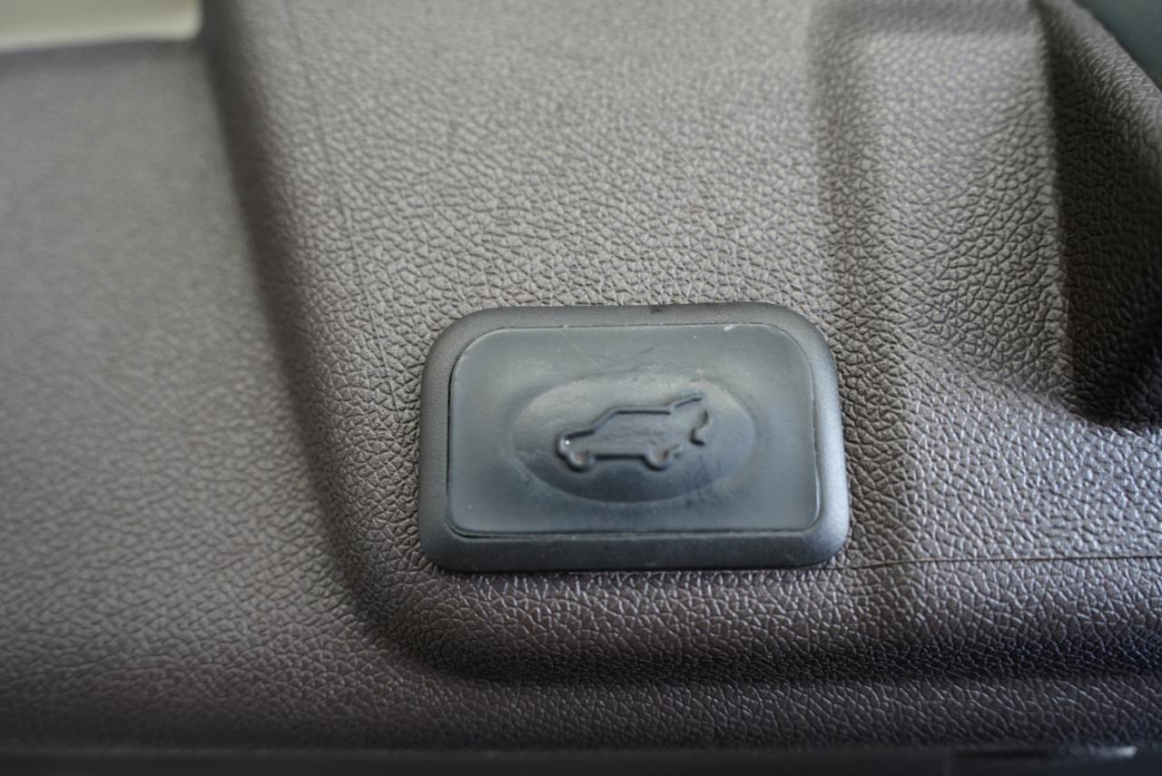 Buick Enclave FWD 4dr Leather 2016