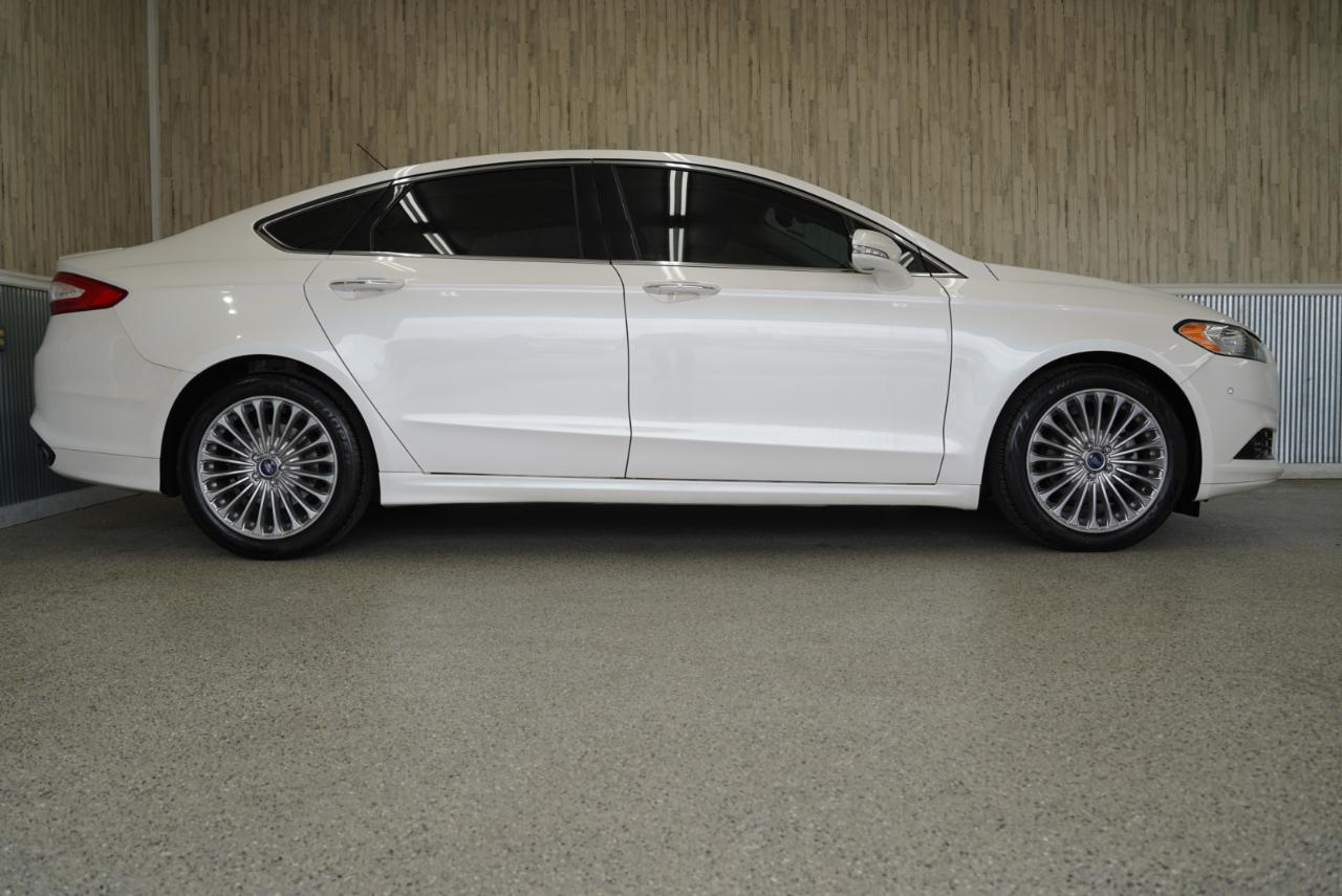 Ford Fusion 4dr Sdn Titanium FWD 2015