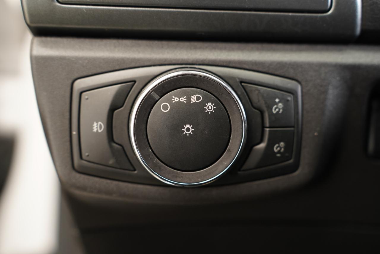 Ford Fusion 4dr Sdn Titanium FWD 2015