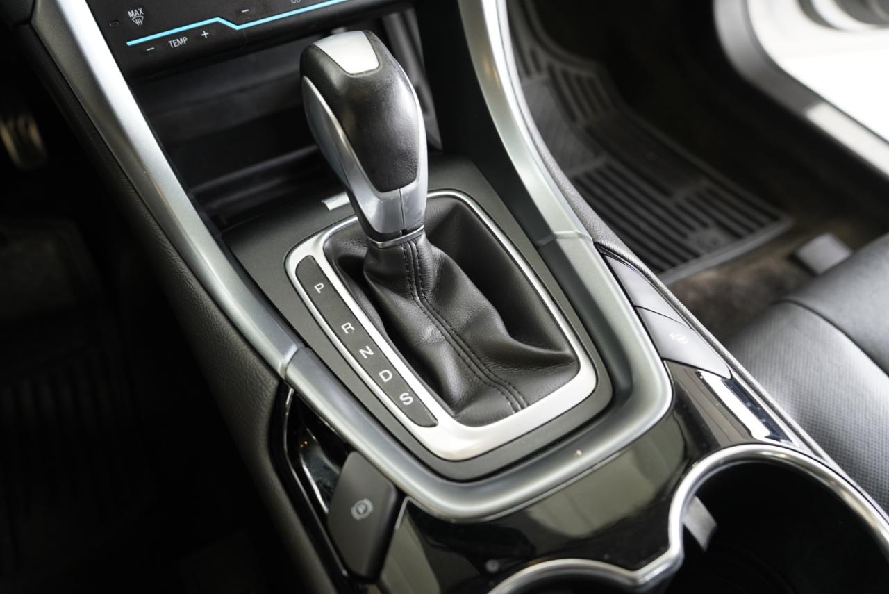 Ford Fusion 4dr Sdn Titanium FWD 2015