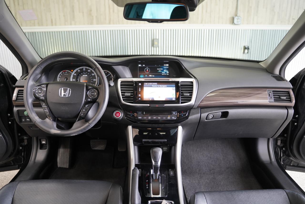 Honda Accord Sedan Touring Auto 2017