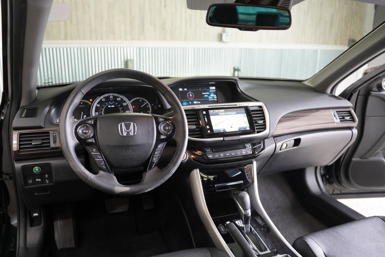 Honda Accord Sedan Touring Auto 2017