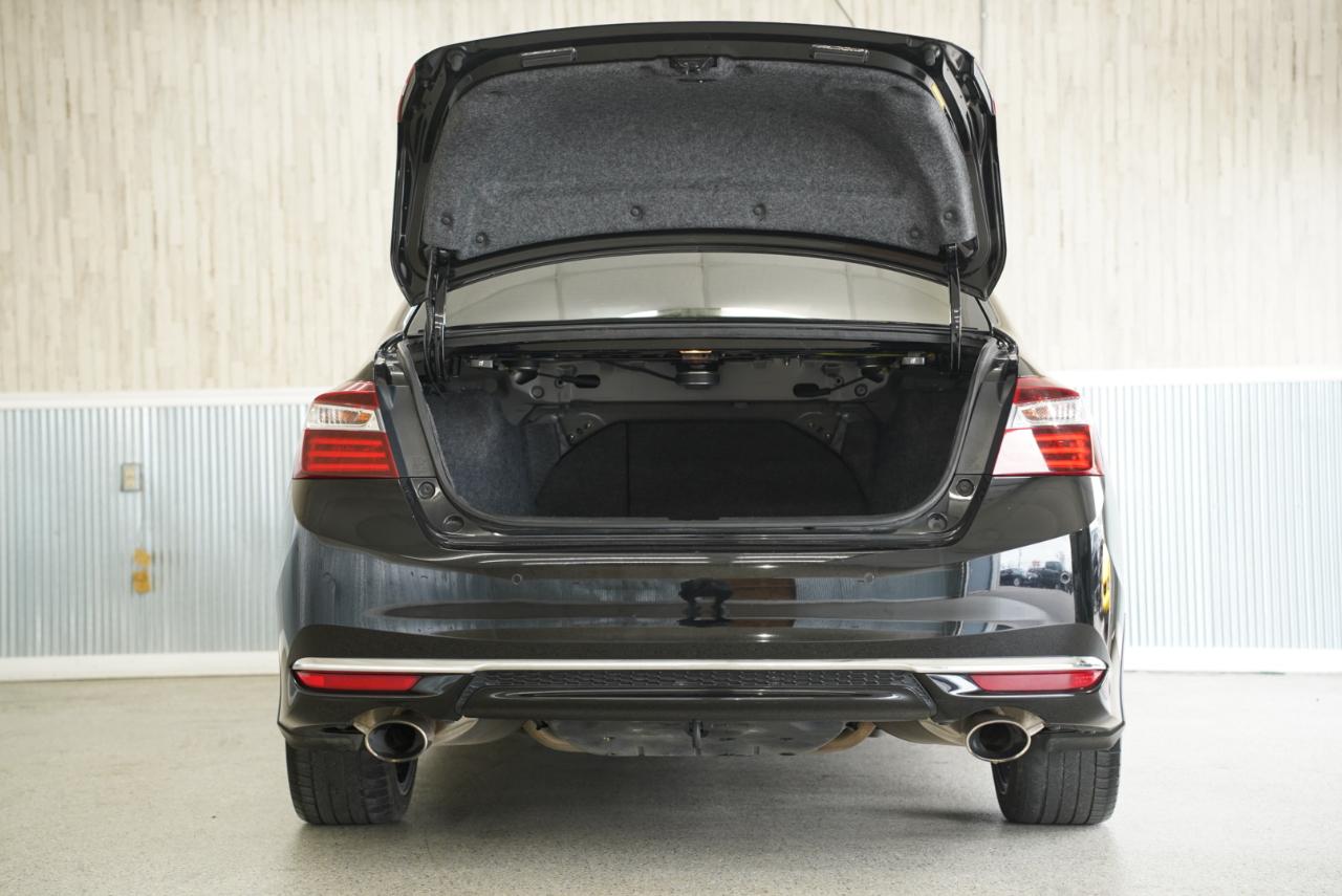 Honda Accord Sedan Touring Auto 2017