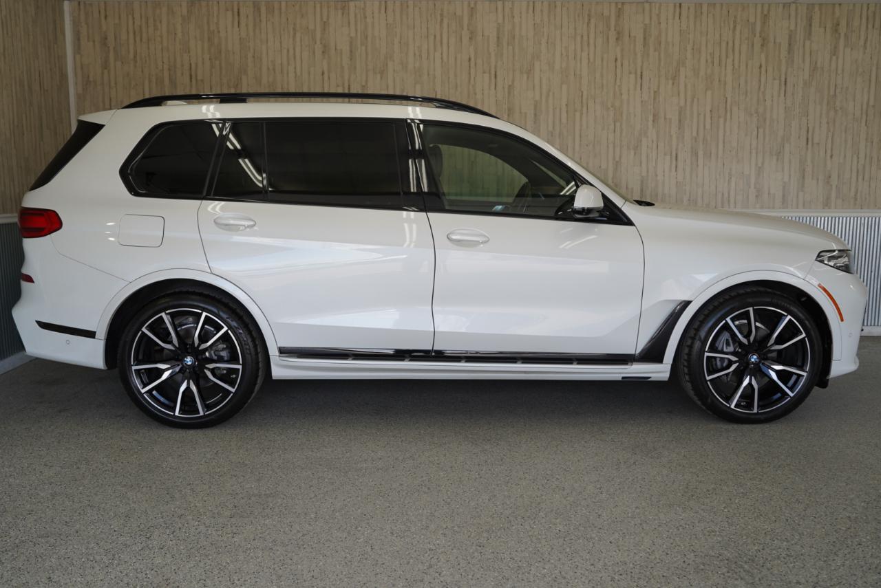 BMW X7  2020