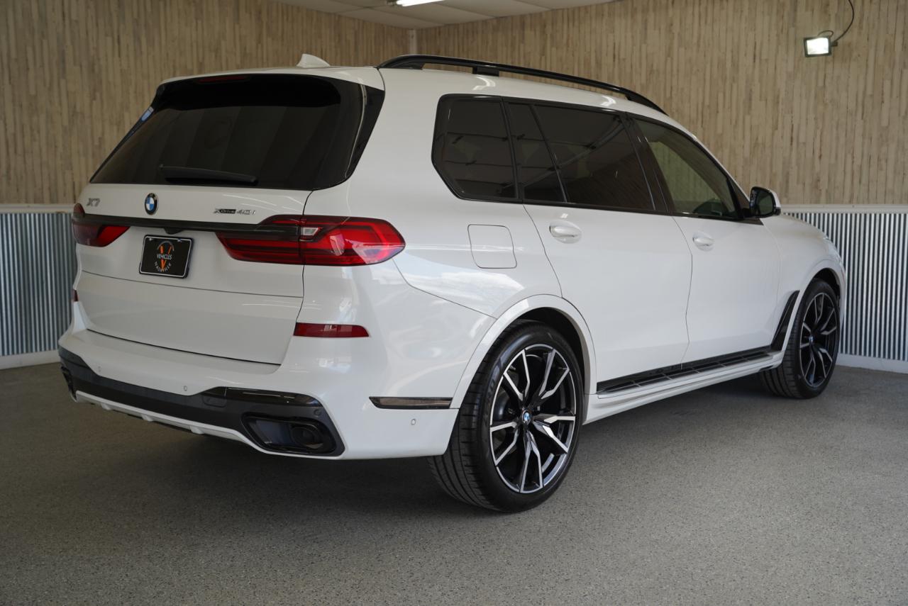 BMW X7  2020
