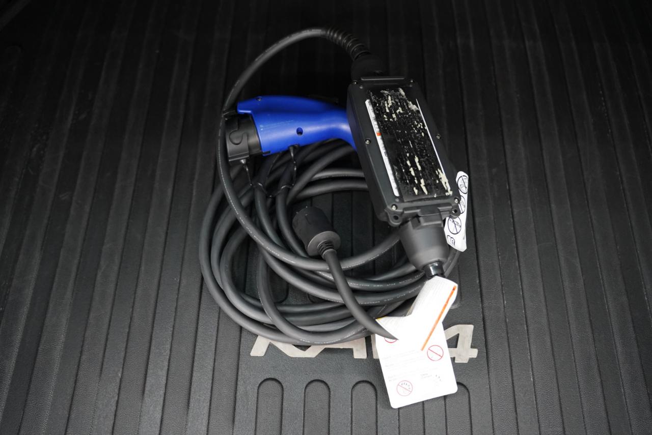 Toyota RAV4 Prime SE (Natl) 2023