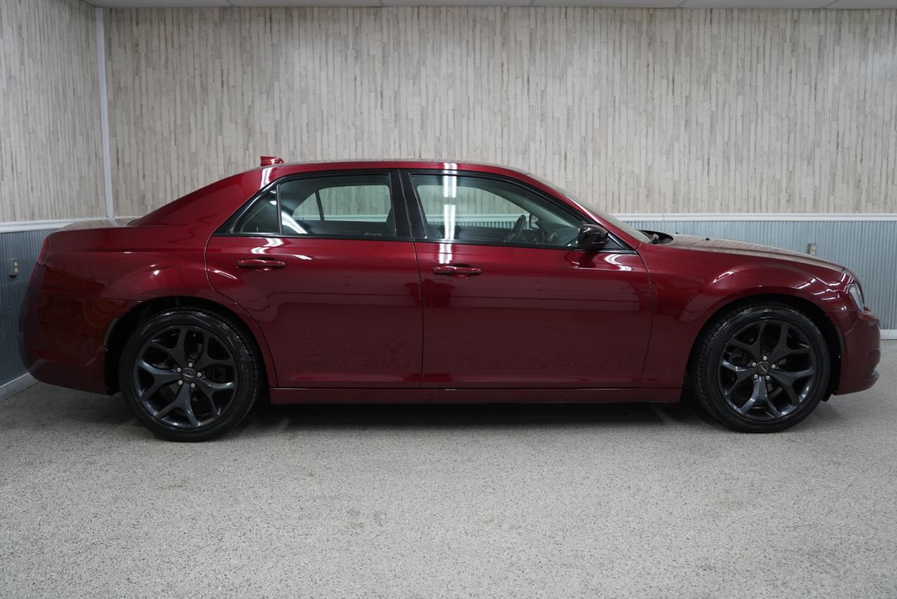 Chrysler 300 Touring RWD 2020